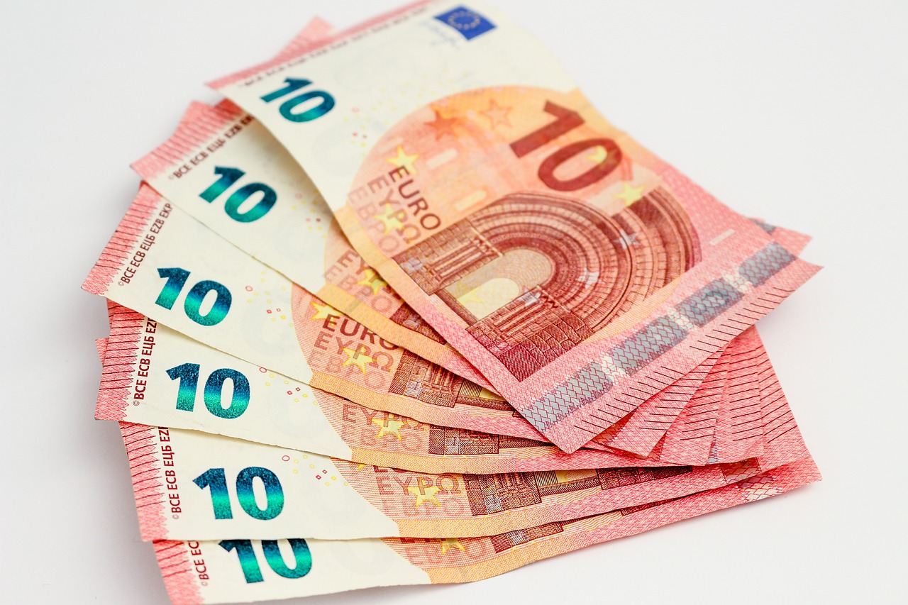 新澳今晚上9点30开奖结果，屈节辱命 622.809