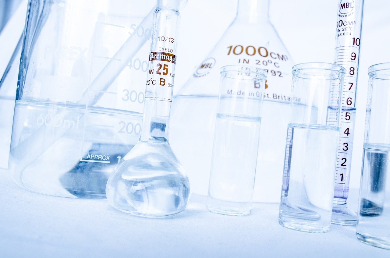 最新药物配伍禁忌研究综述或最新药物配伍注意事项解析