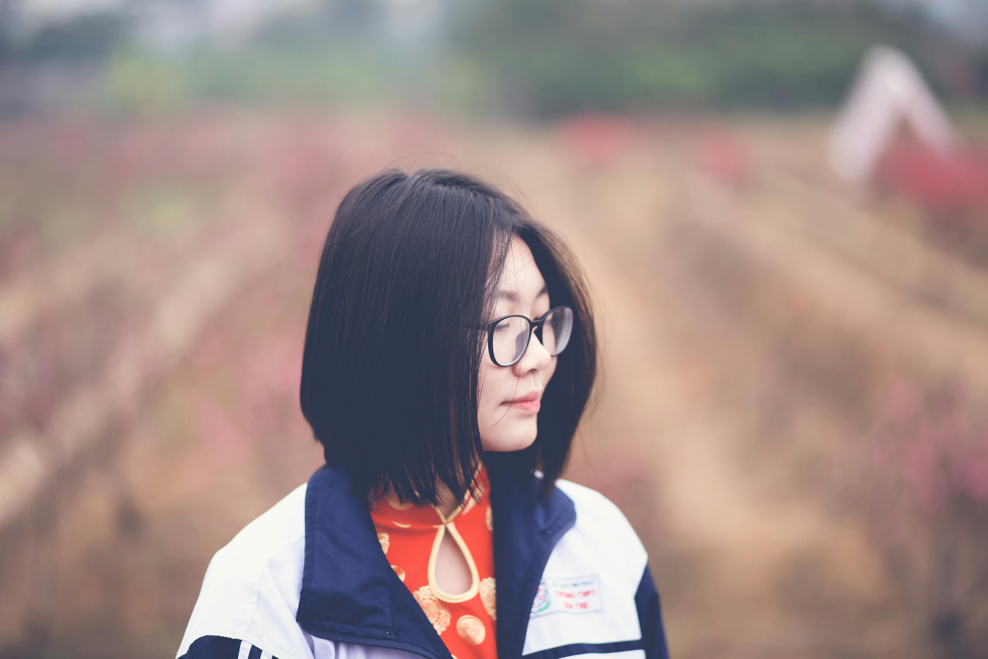 二次元甜蜜爱情世界探索，最新超甜动漫情头