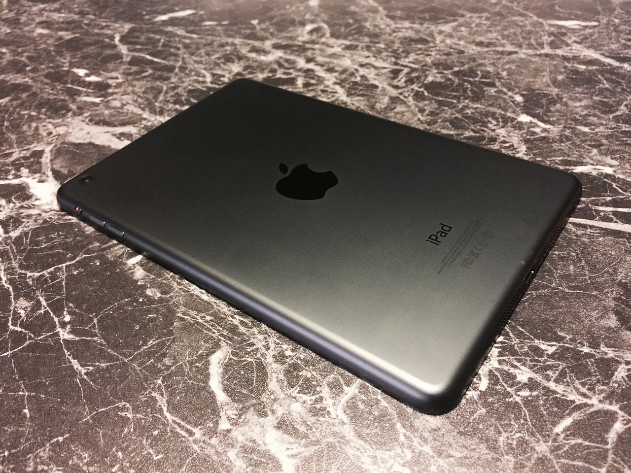 苹果iOS 14系统最新消息概览，全面解析新功能与动态更新资讯！