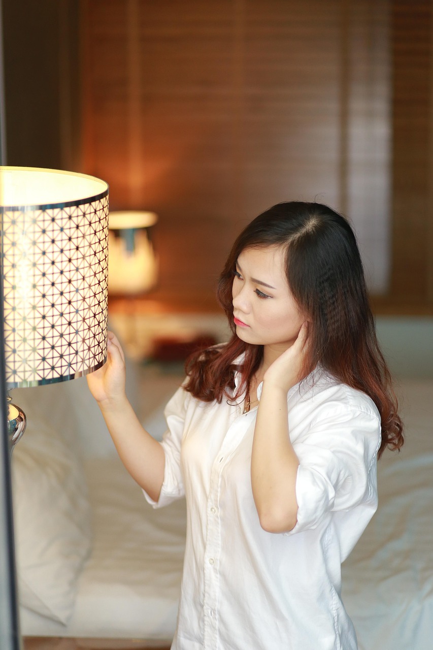 赵丽颖在中餐厅的最新表现，美食与演技的双重魅力展现！